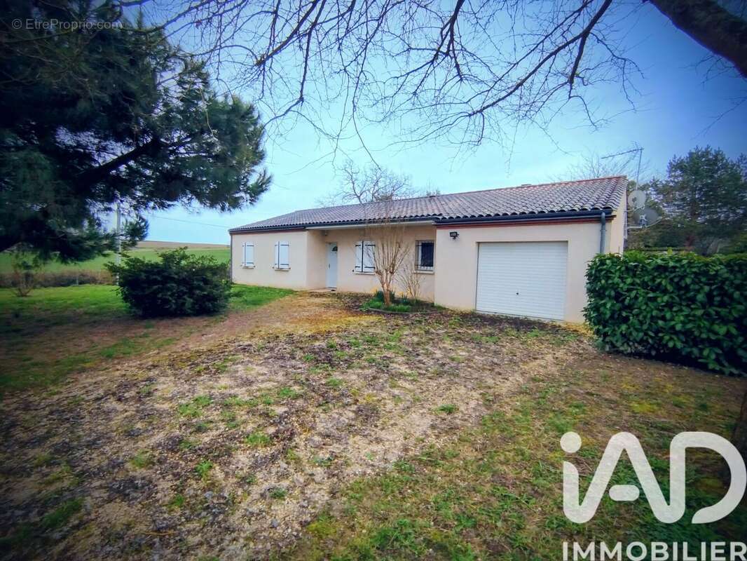 Maison 102 m² à Lavergne  - photo 3