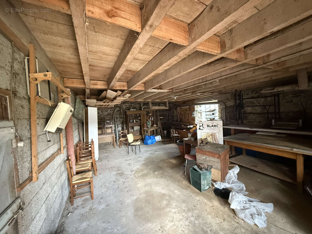 Maison à LE PERTUIS