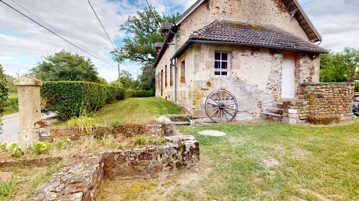 Maison à SAINT-PLAISIR