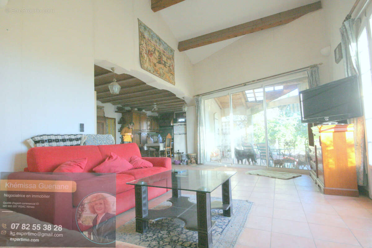 PROPRIETE 160 m2, TERRAIN 1 360 m2, quartier les BOUDRES - photo 9