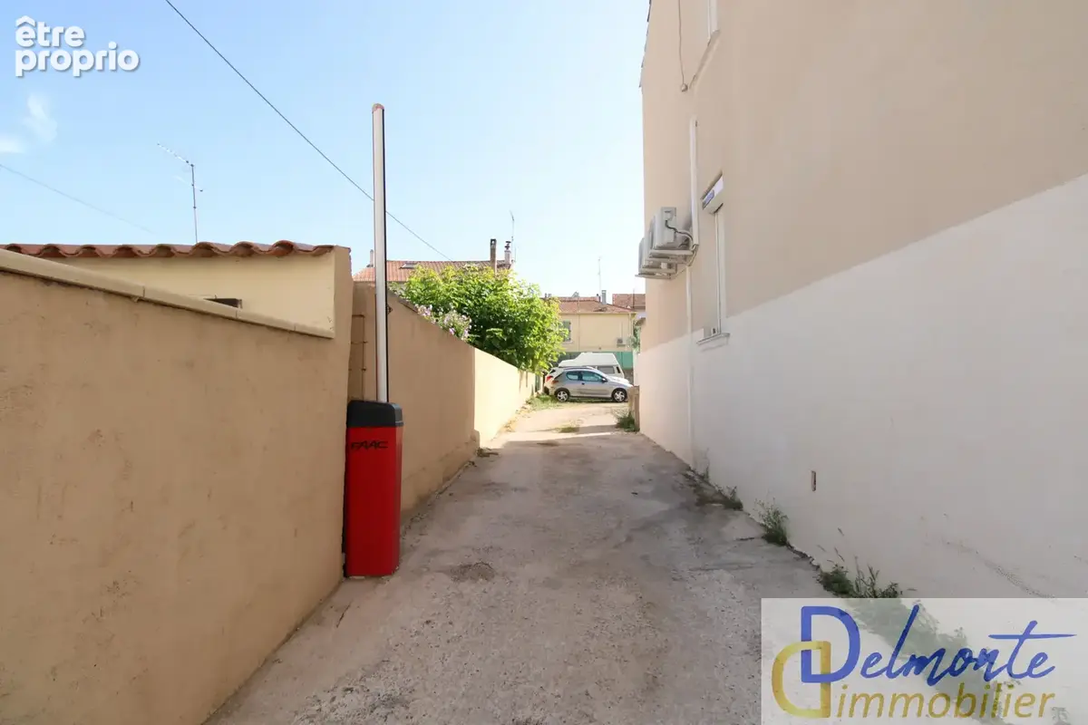 Toulon est - places de parking - investissements locatifs - photo 2