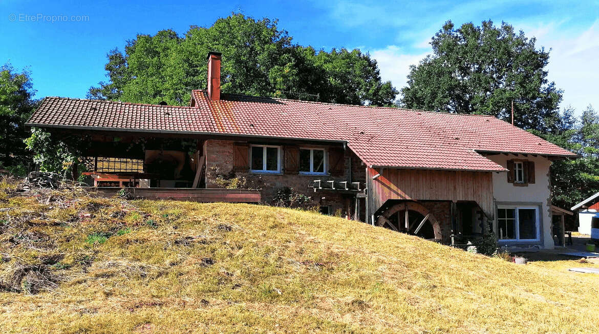 Maison à BRUYERES