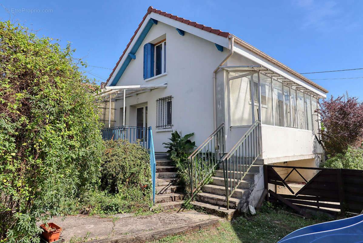 Maison à CONFLANS-SAINTE-HONORINE