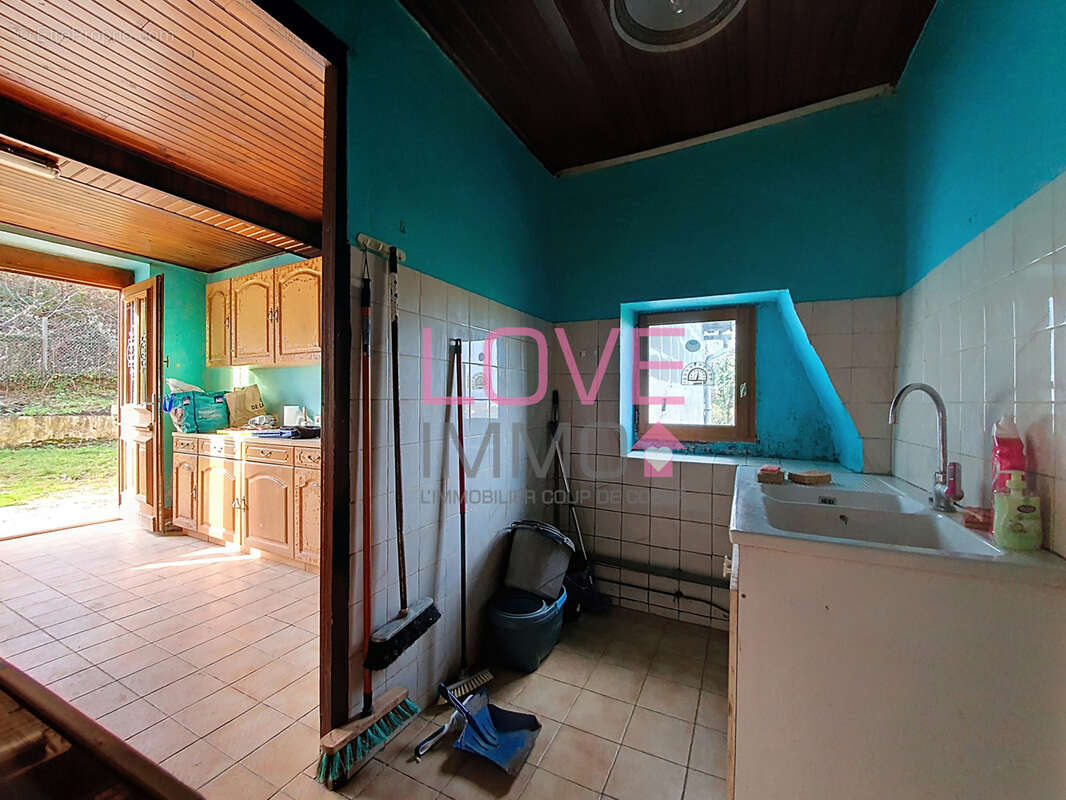 Maison à VEYRINS-THUELLIN