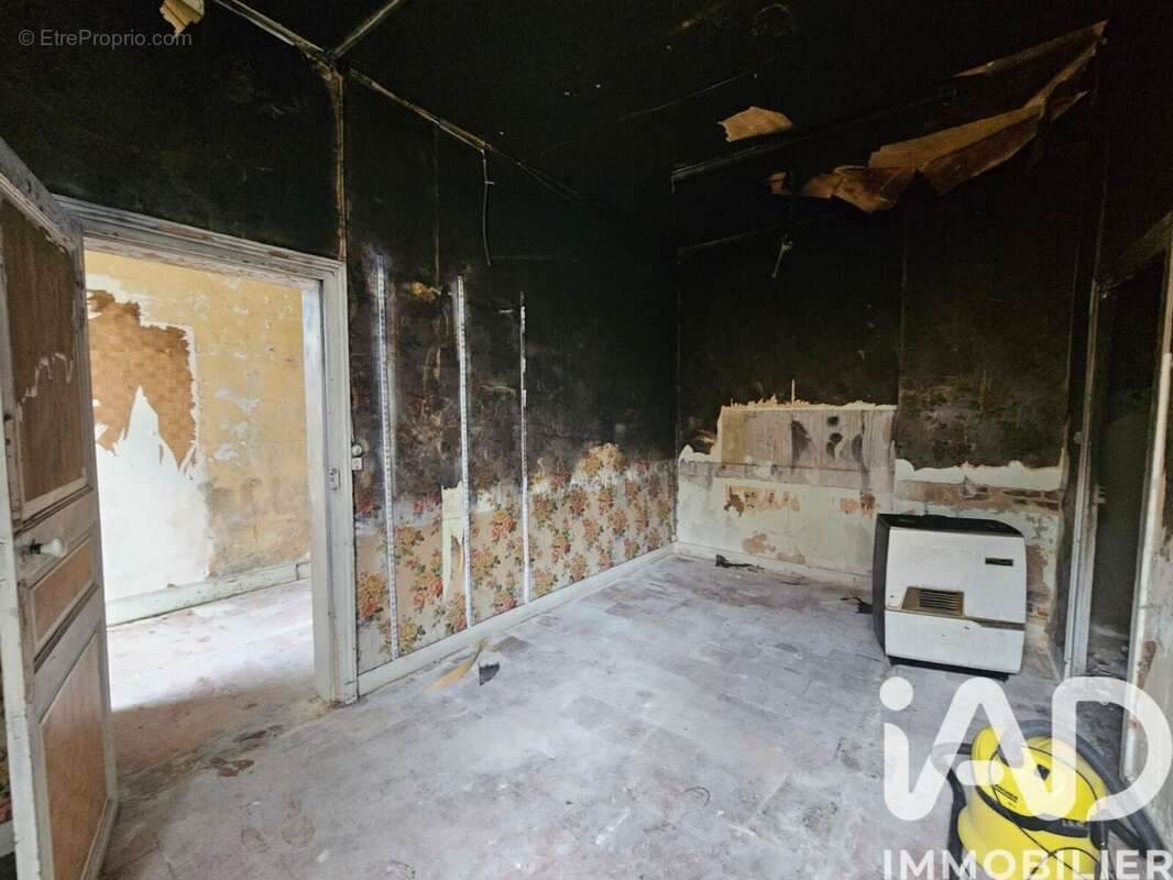 Maison 105 m² à Beaumont-Sur-Deme  - photo 6