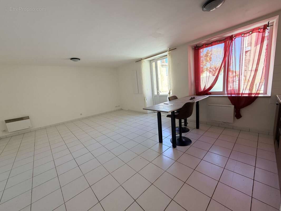 Photo 6 - Maison à ROAILLAN