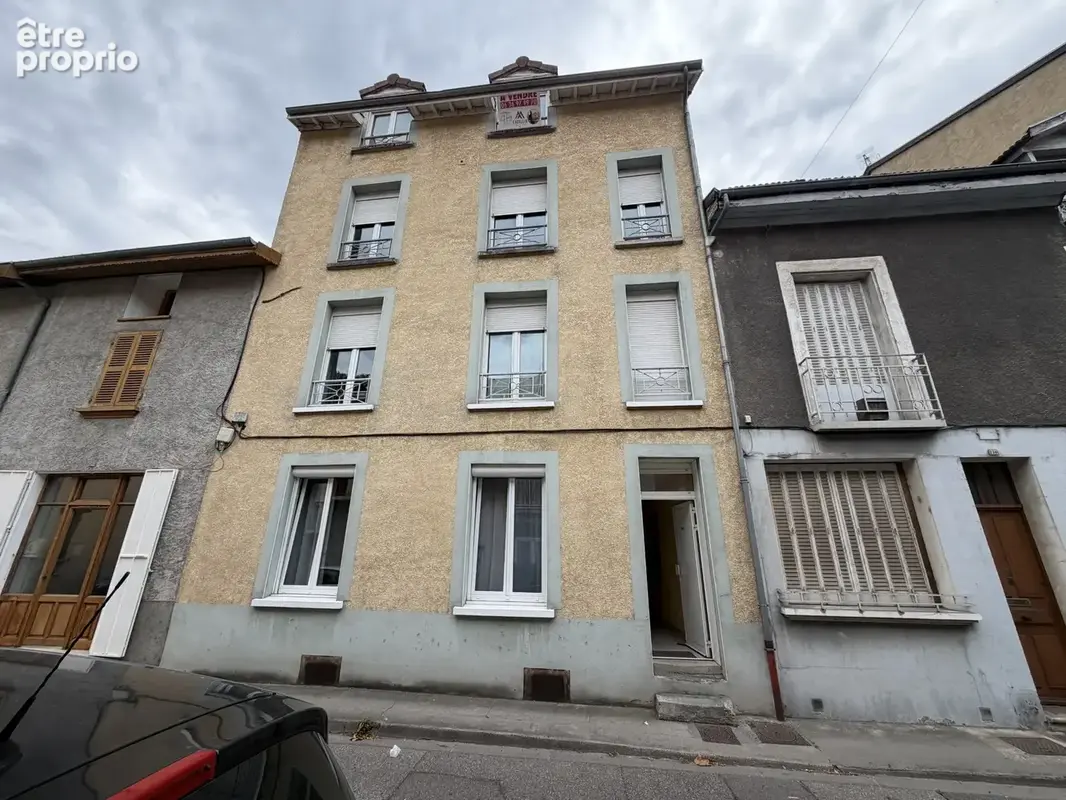 Appartement atypique au 3ème et dernier étage à Vizille - photo 7