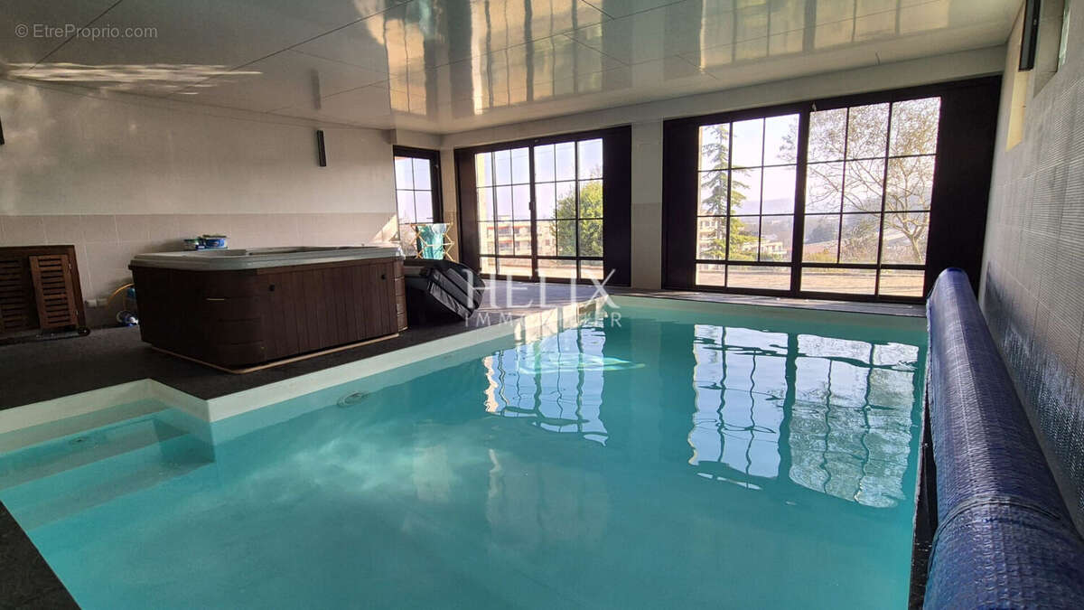 Maison à SAINT-GERMAIN-EN-LAYE