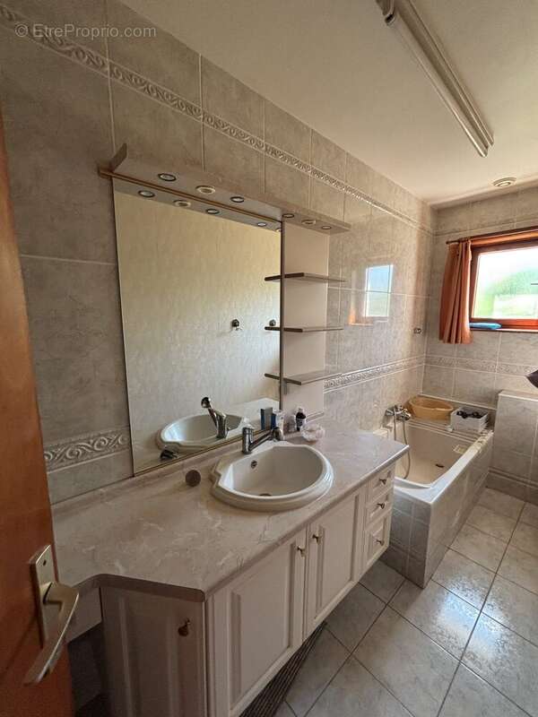Maison 106 m² à Vendegies-Au-Bois  - photo 4