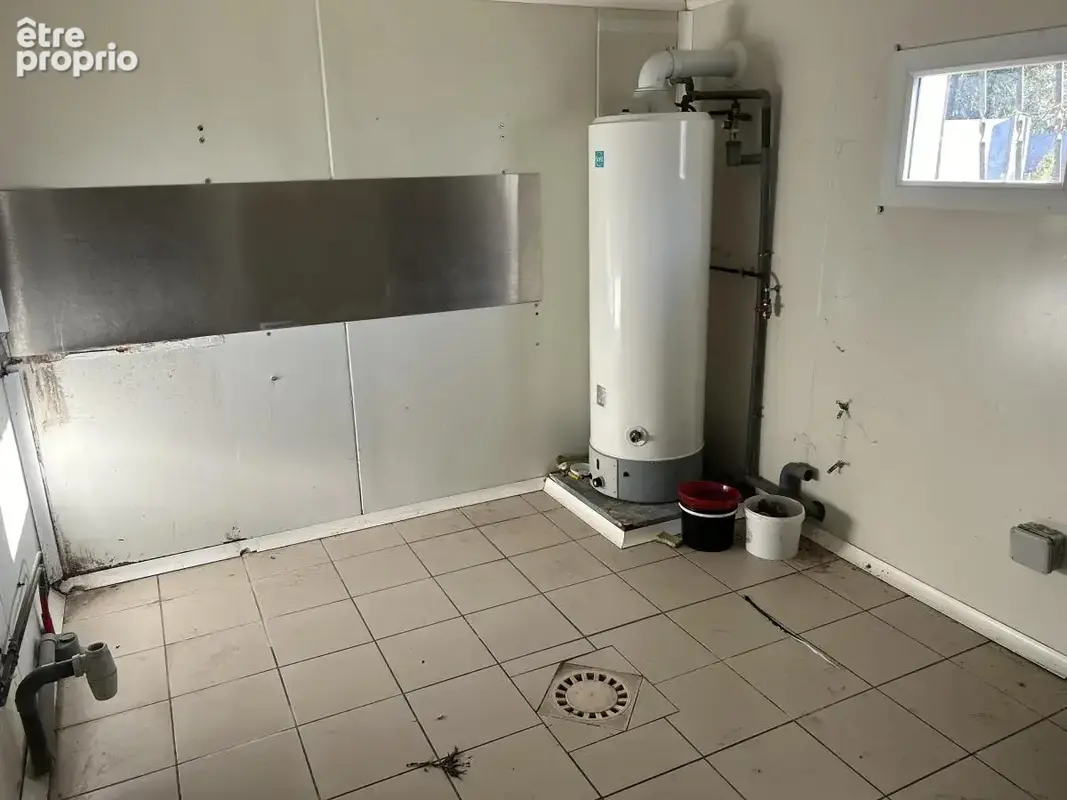 Commerce 70 m² à vendre à Escaudoeuvres (59161) - photo 8