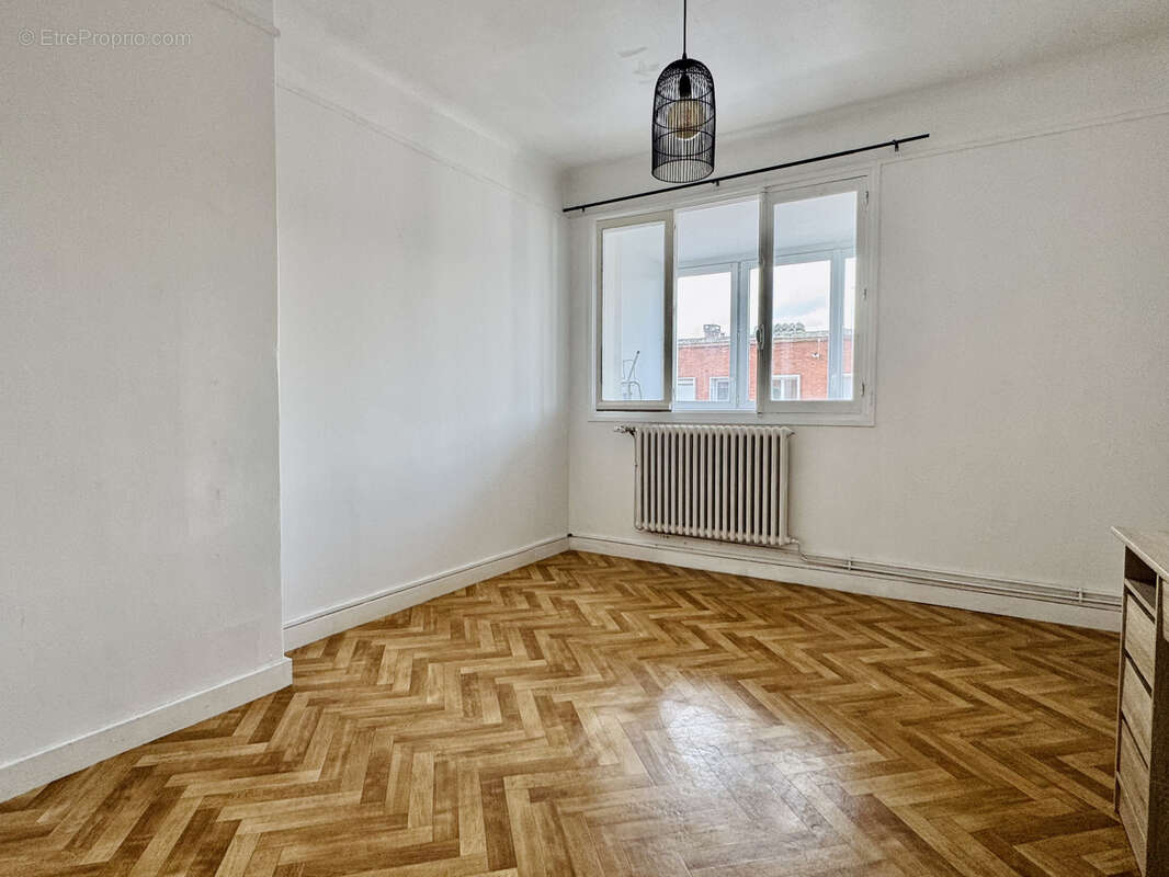 Appartement lumineux 68 m2   2 chambres   Dernier étage - photo 2