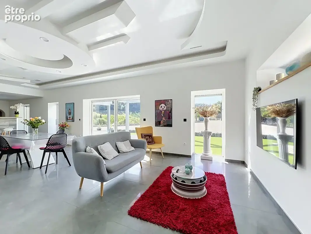 Villa contemporaine 175 m2   Garage de 120 m2 à fort potentiel - photo 5