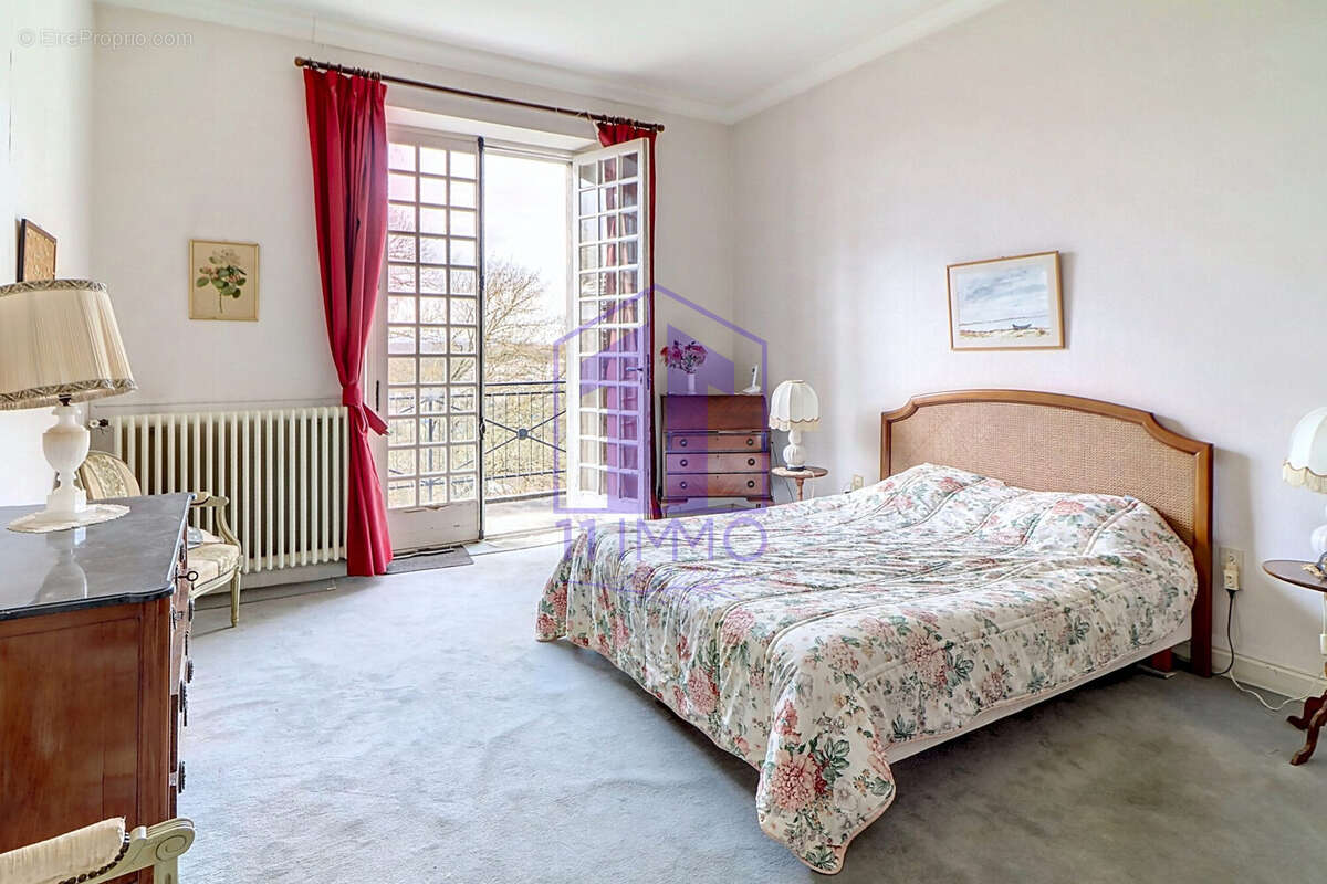 Chambre 1 actuelle - Maison à PENNAUTIER