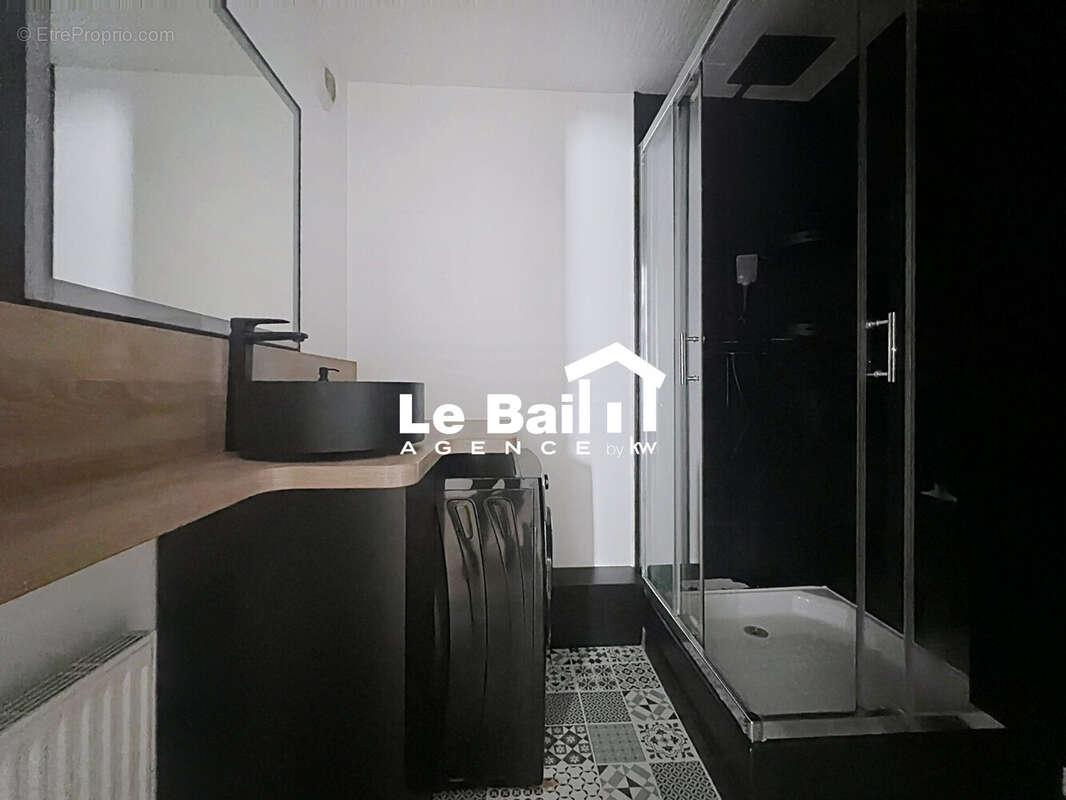 Appartement 61 m² à Saint-Ouen-L'aumone  - photo 9