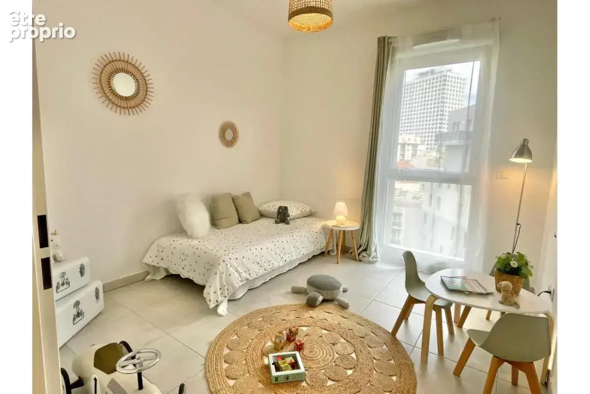 Appartement T3 de 75m² à Marseille 8e - photo 4