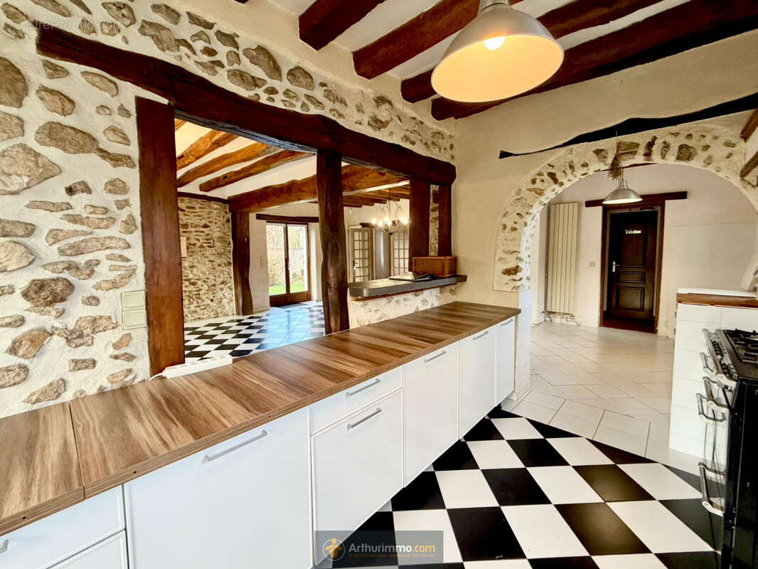 Maison à ROZAY-EN-BRIE