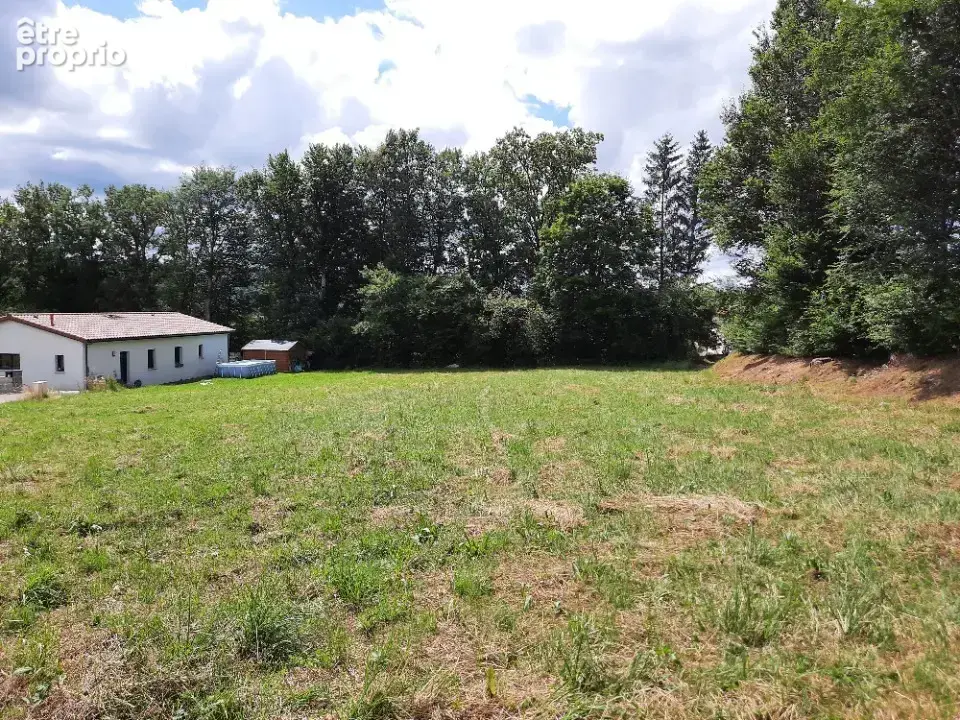 Terrain 982 m² à vendre à Sansac-De-Marmiesse (15130) - photo 2