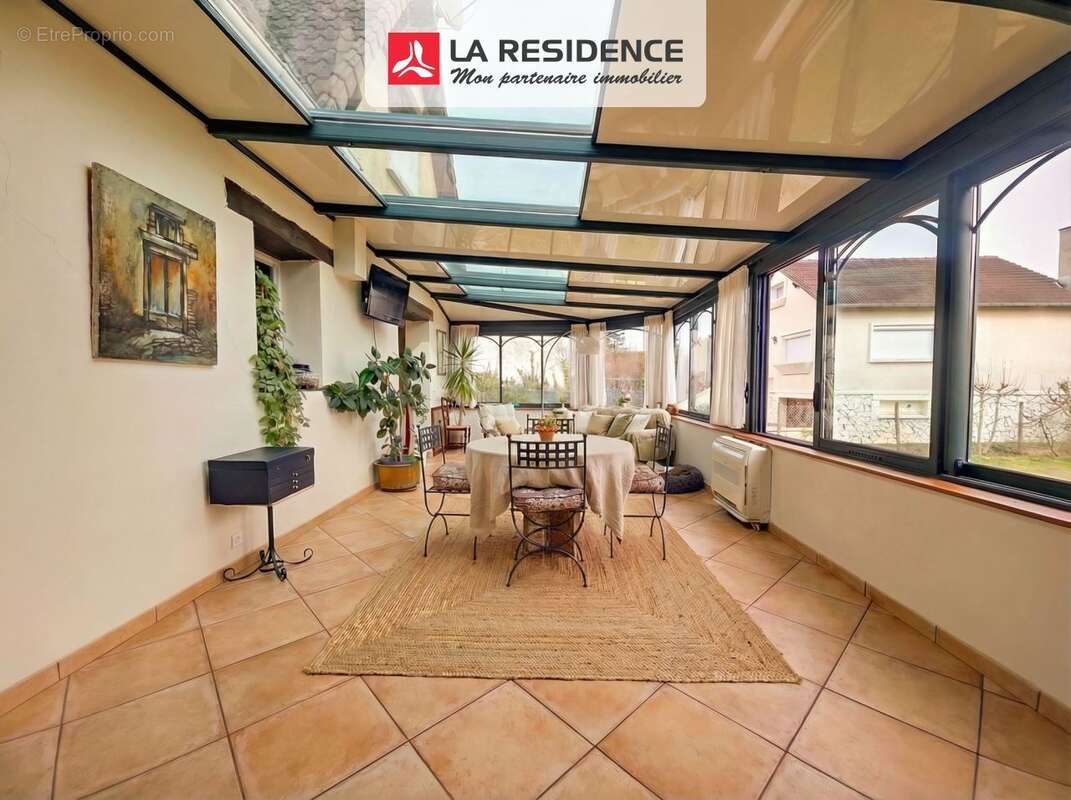 Maison 154 m² à Ezy-Sur-Eure  - photo 2