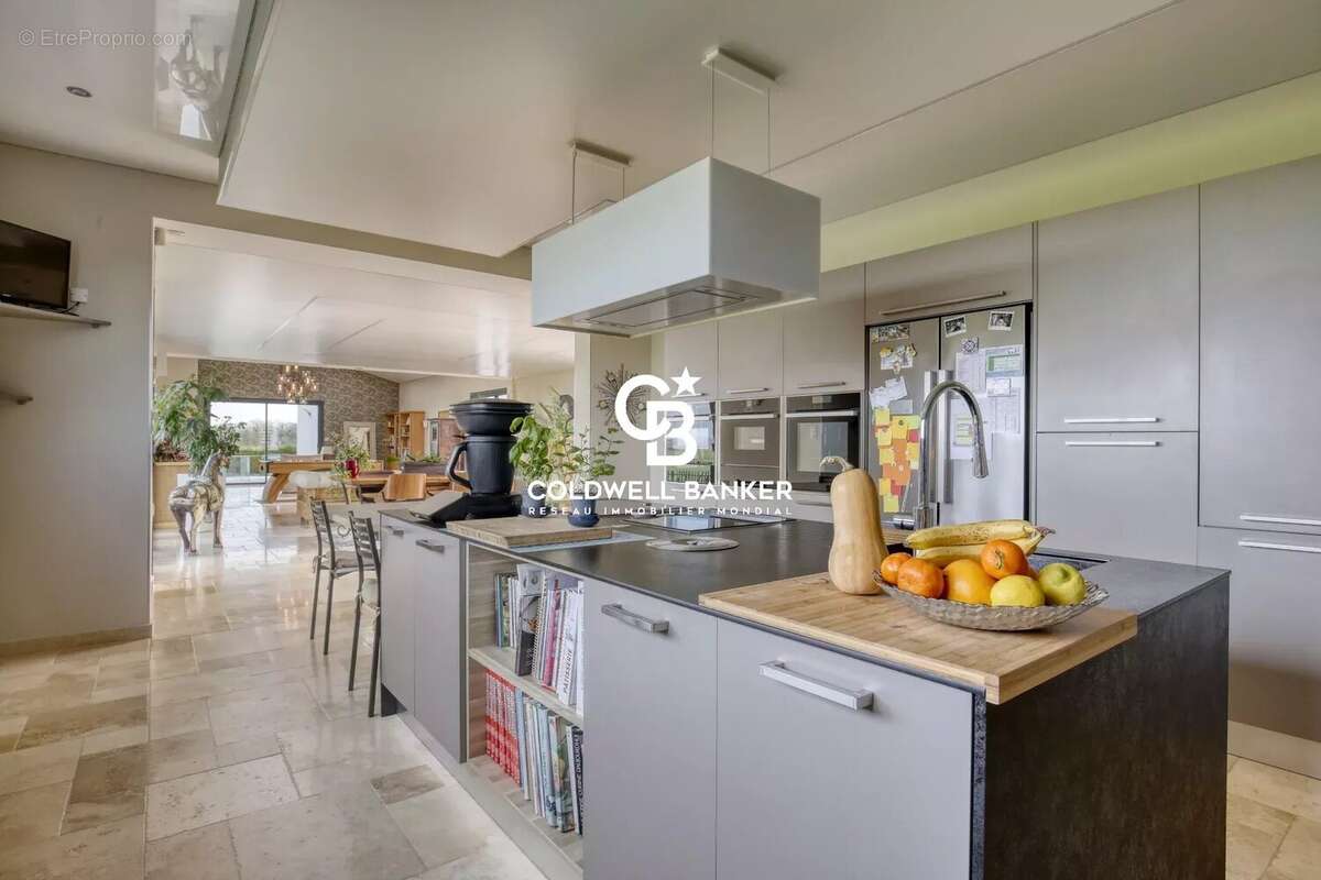 Maison à BLANGY-TRONVILLE