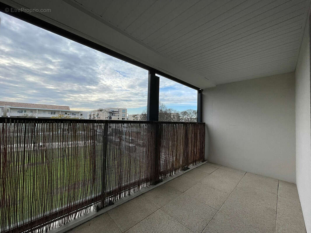 Appartement à BORDEAUX