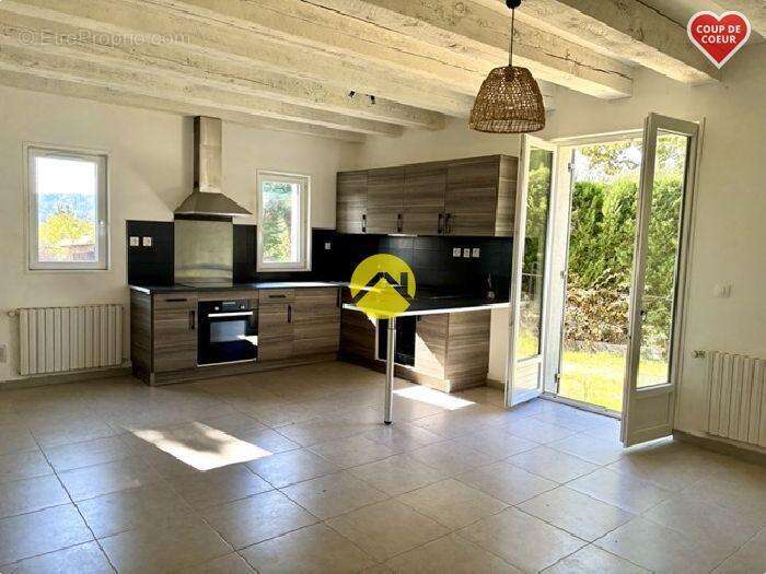 Maison à LE BUGUE