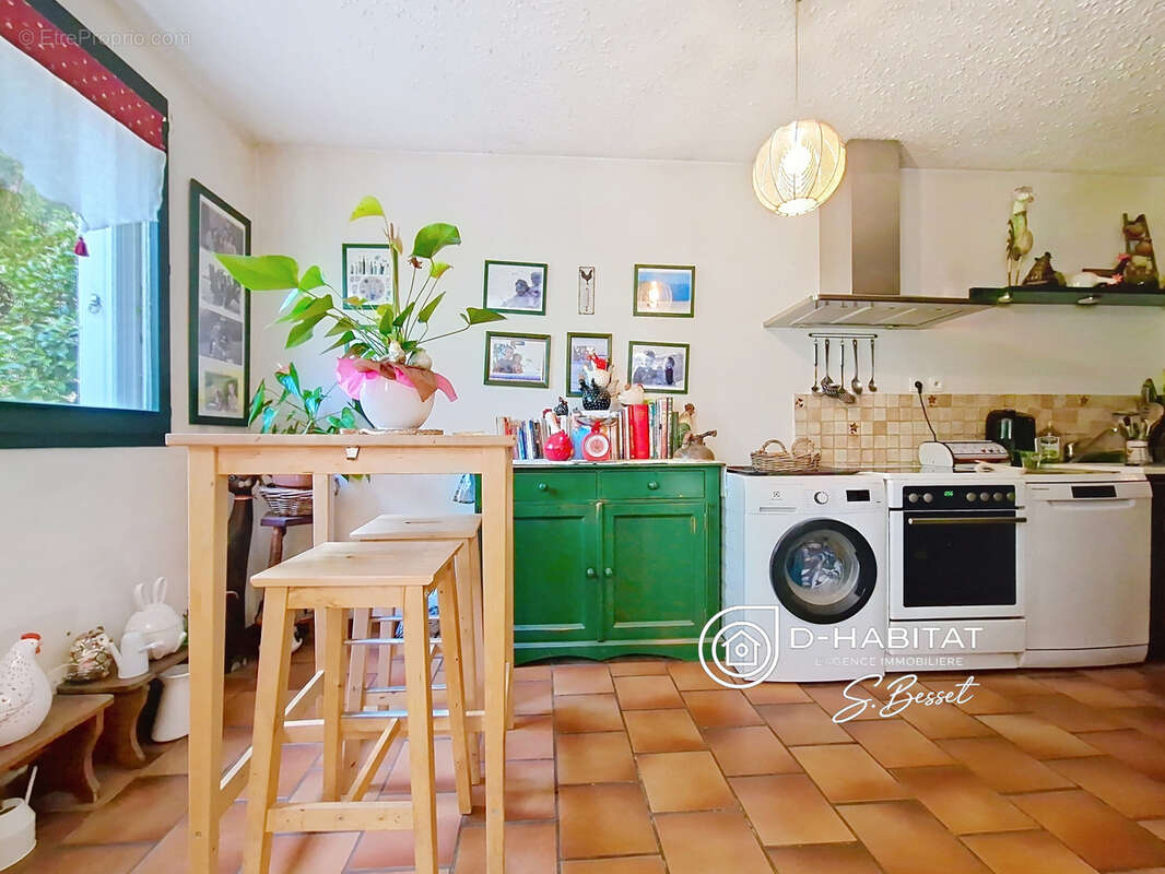 Appartement à GIERES