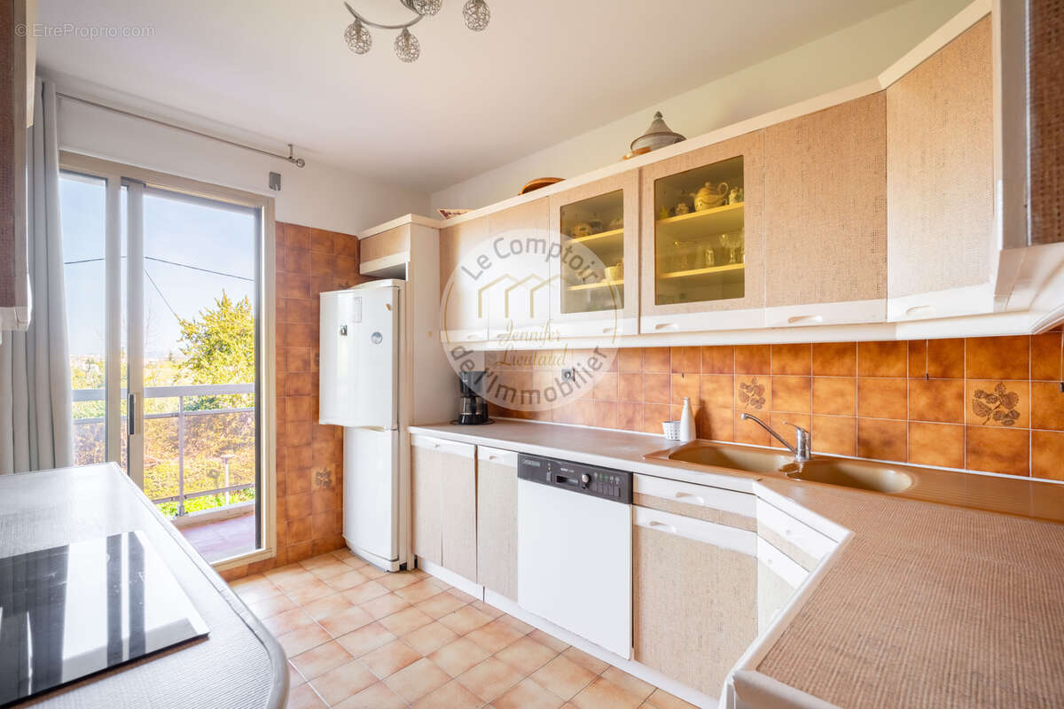 Appartement à MARSEILLE-9E