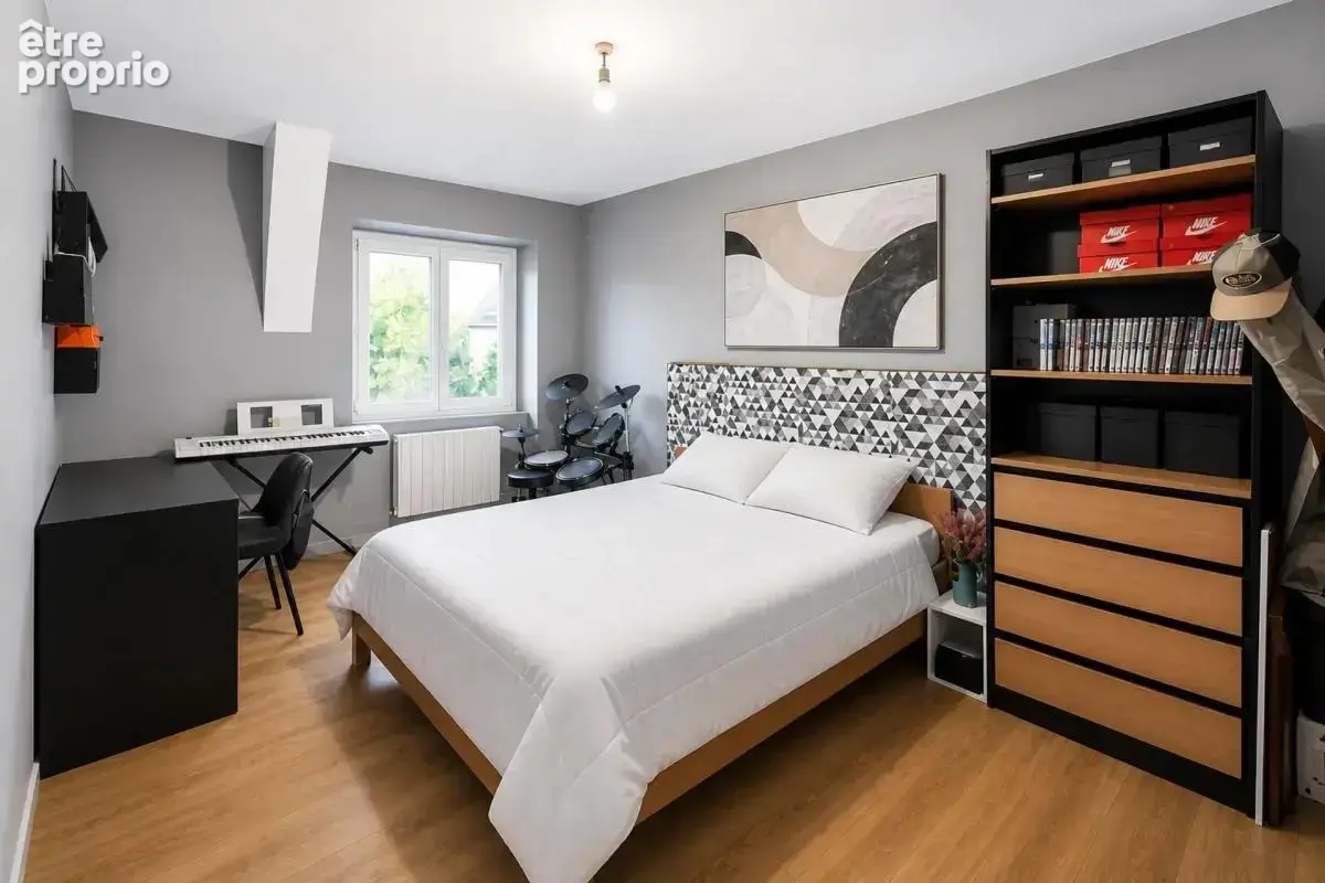 Maison de 5 pièces de 104 m² à Lanvallay - photo 7