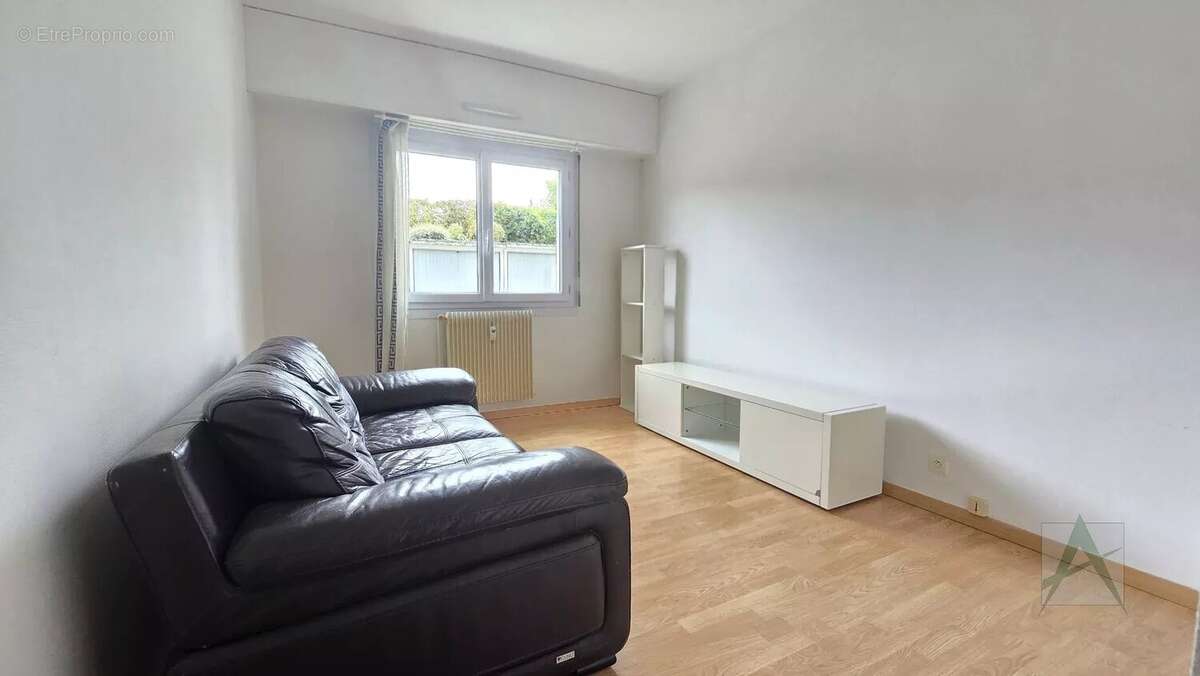 Appartement à JACOB-BELLECOMBETTE