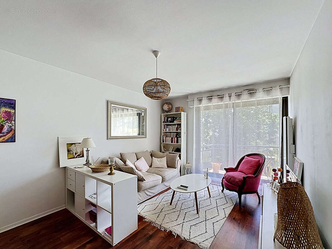 Appartement à LE BOUSCAT