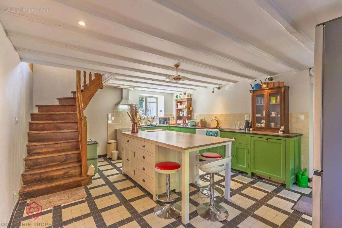 Maison à CUXAC-CABARDES