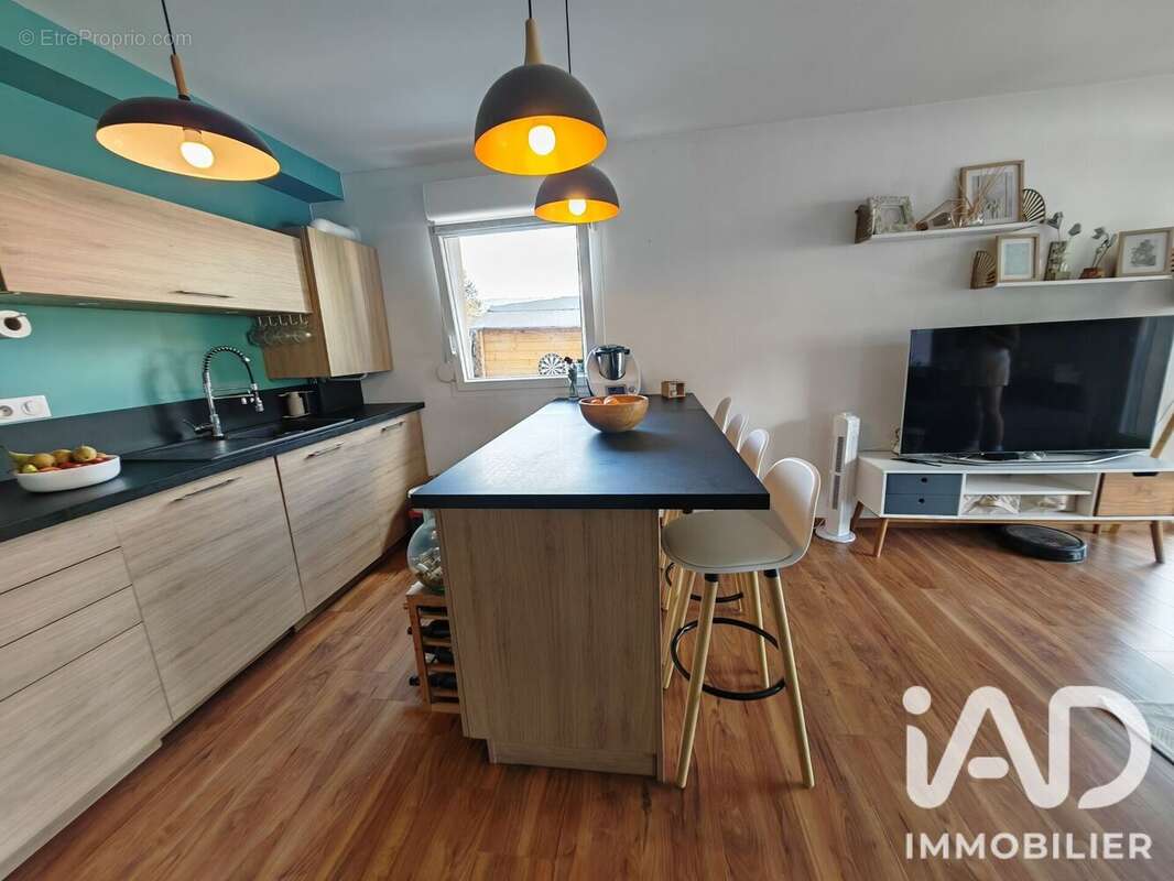 Appartement 77 m² à Montlebon  - photo 6