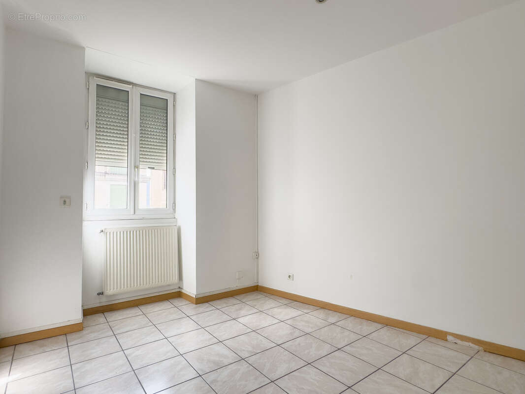 Appartement à PRIVAS