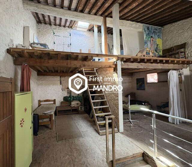 Maison 150 m² à Estagel  - photo 3