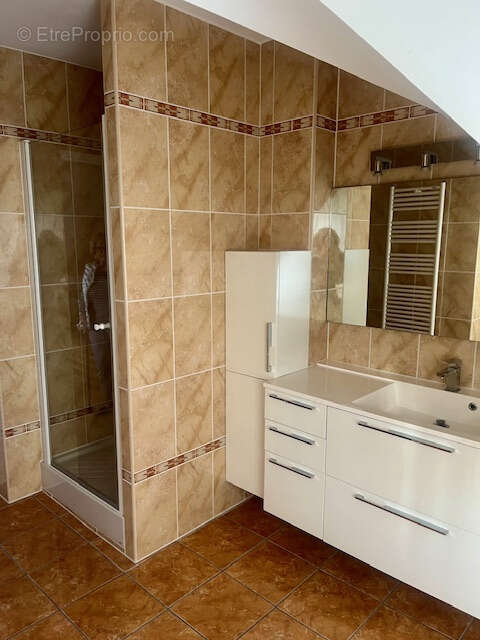 Maison à PETITE-FORET