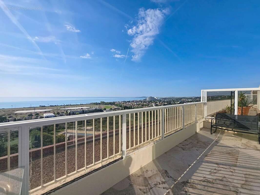 Appartement à CAGNES-SUR-MER