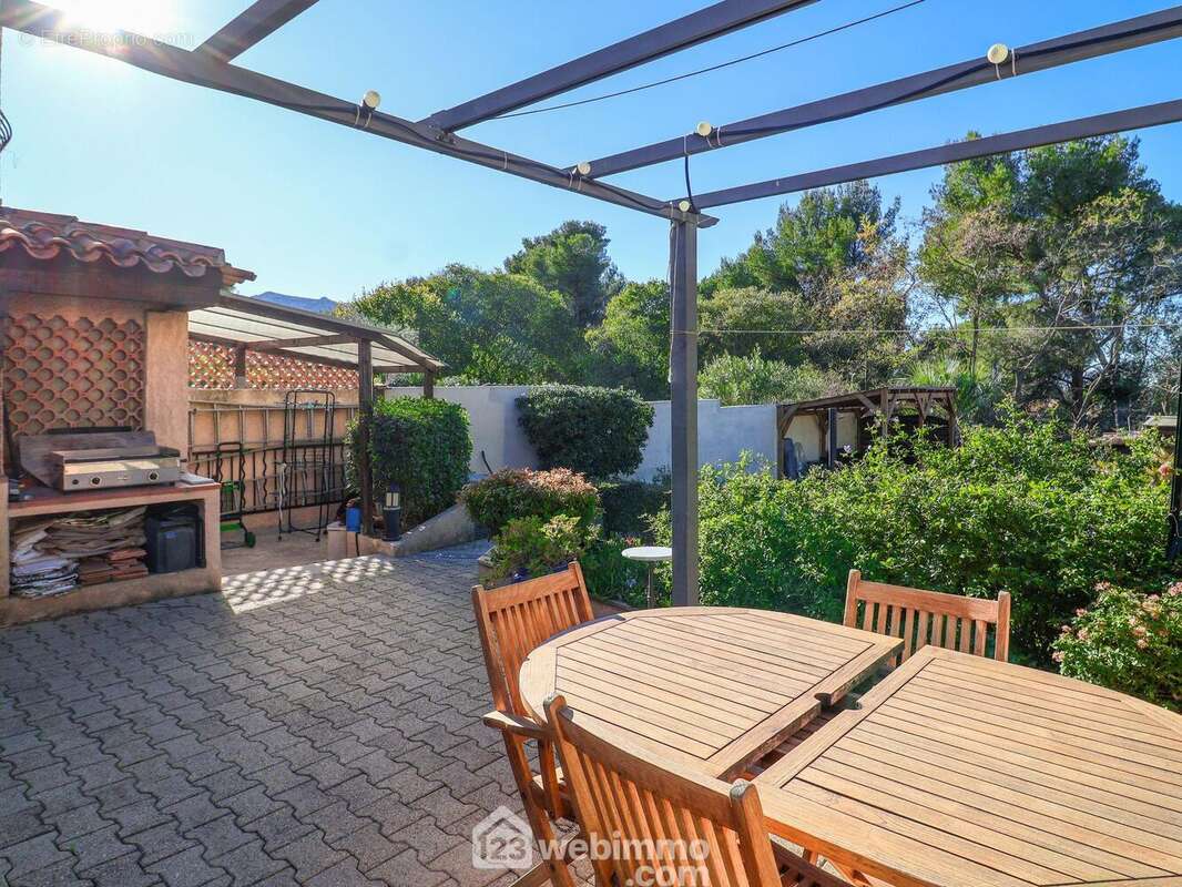 Maison à MARSEILLE-9E