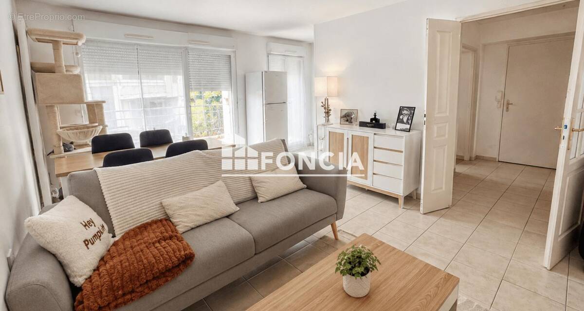 Appartement à ALBERTVILLE