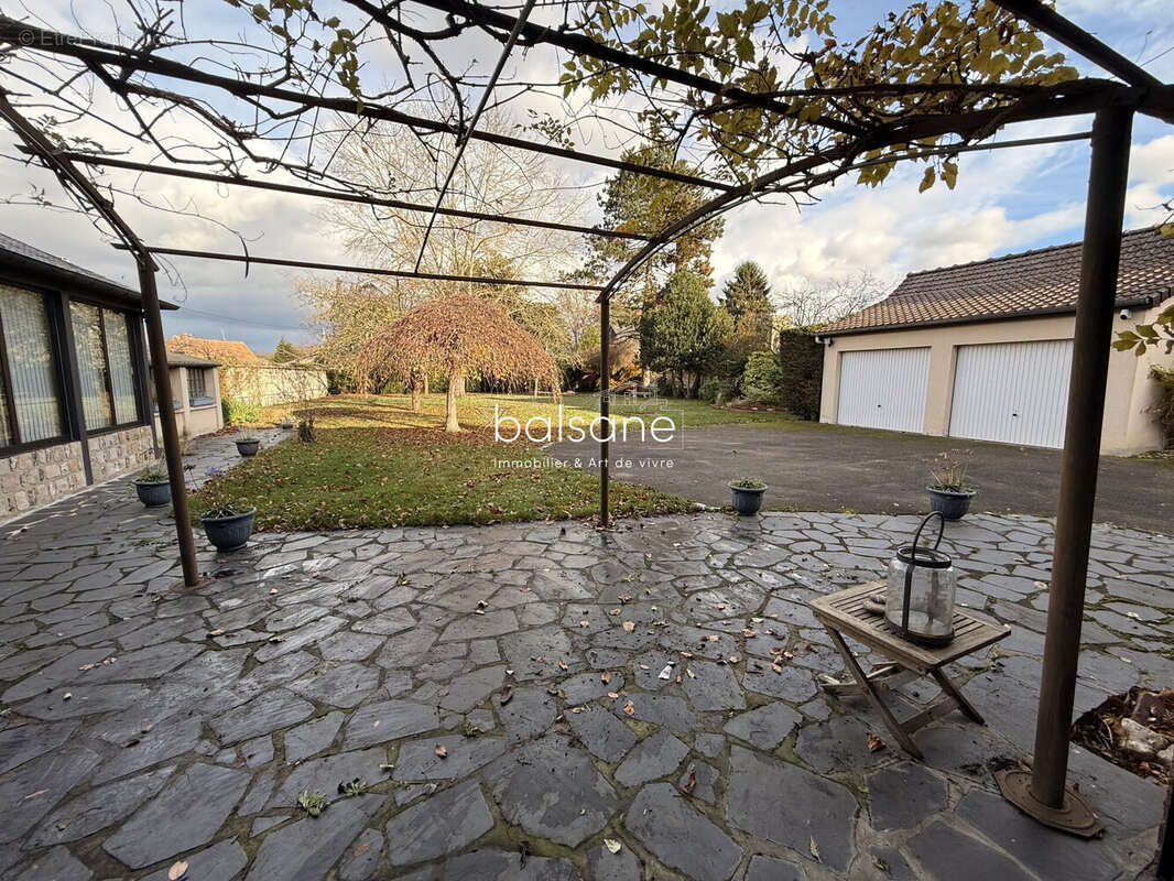 Maison à SAINT-PIERRE-LES-ELBEUF