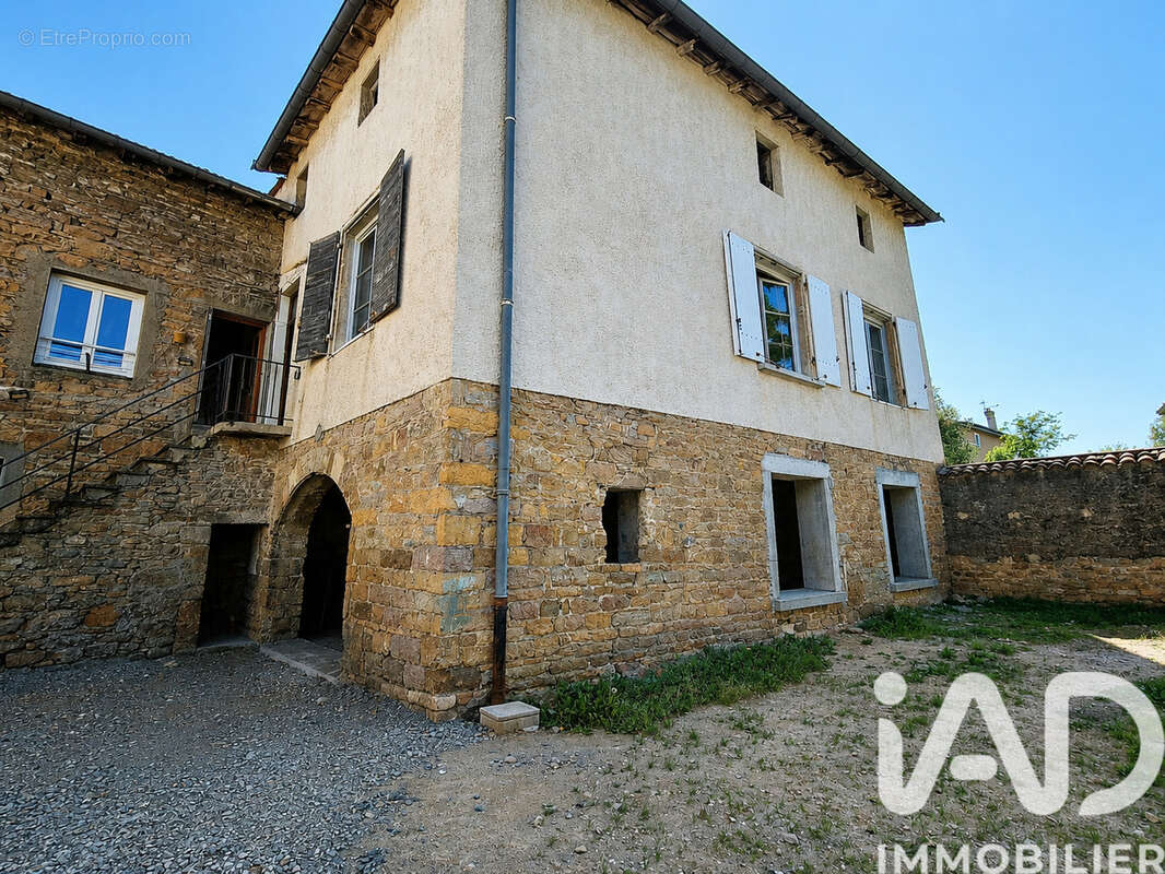 Photo 4 - Appartement à ALBIGNY-SUR-SAONE