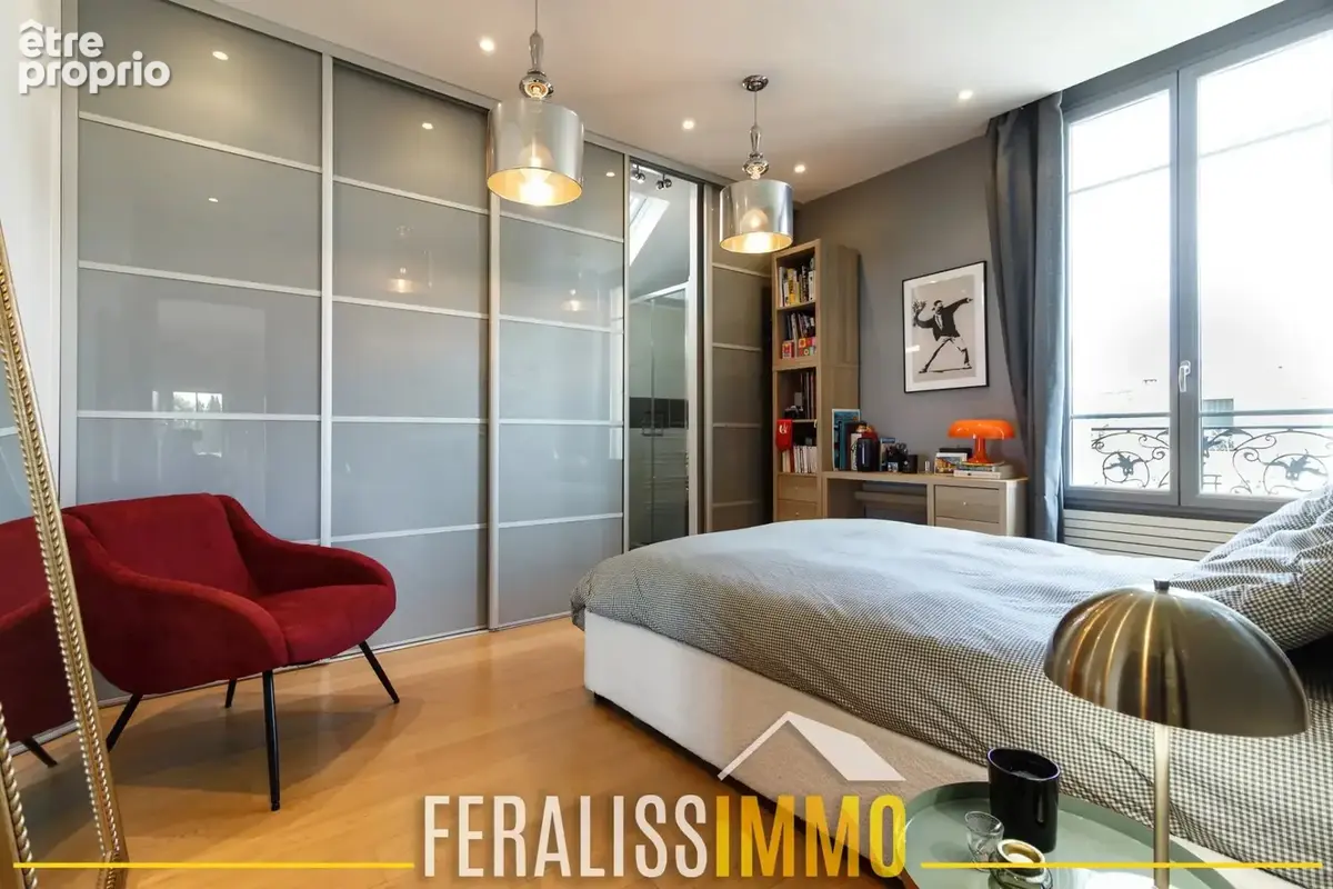 Elégante maison familiale 4 chambres avec piscine et suite p - photo 9