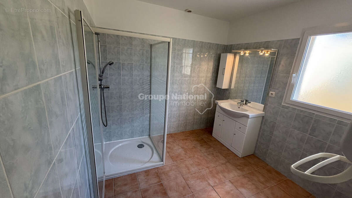 Appartement à SAINT-MARTIN-D&#039;ARDECHE