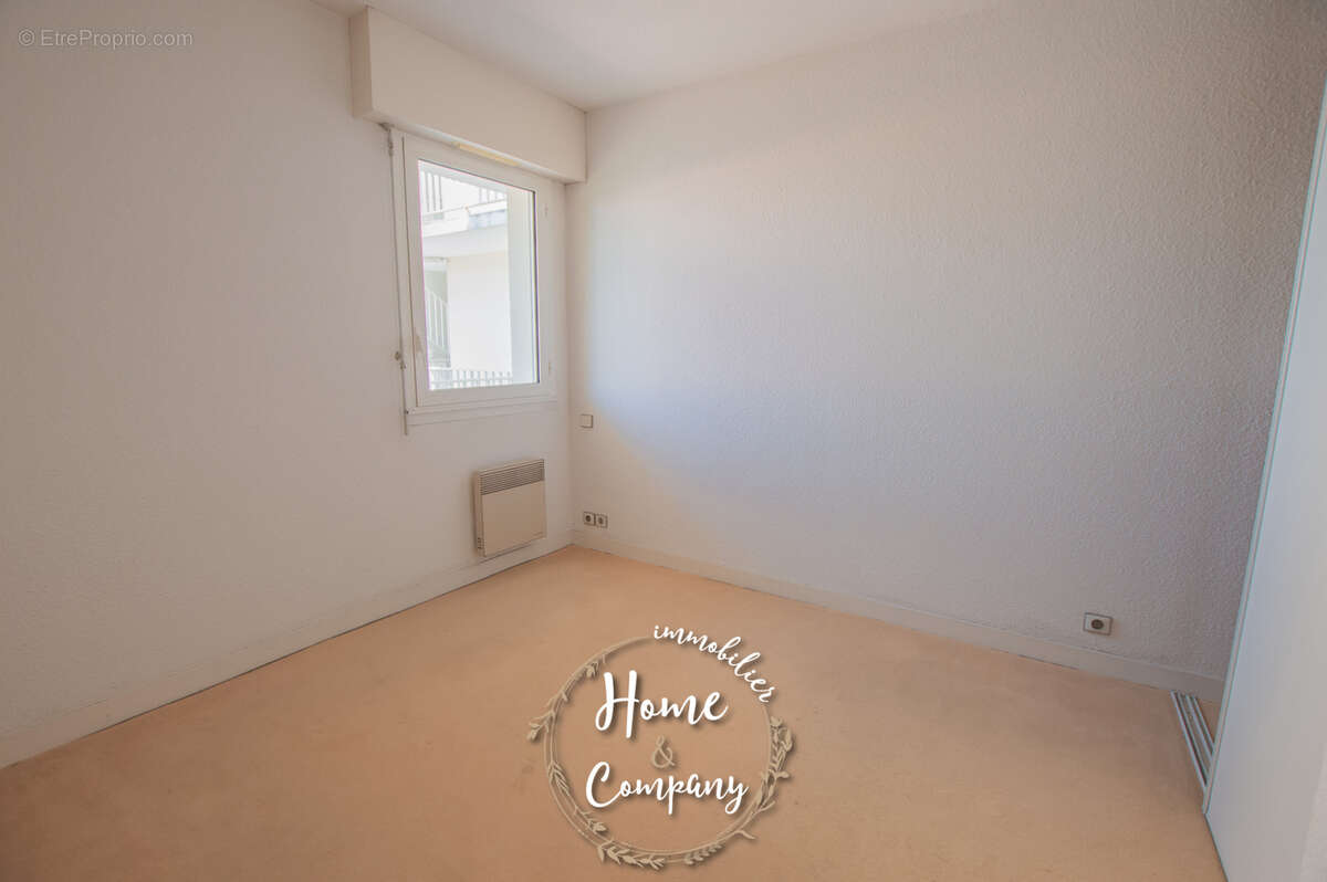 Royan centre-ville - appartement avec vue dégagée - photo 10
