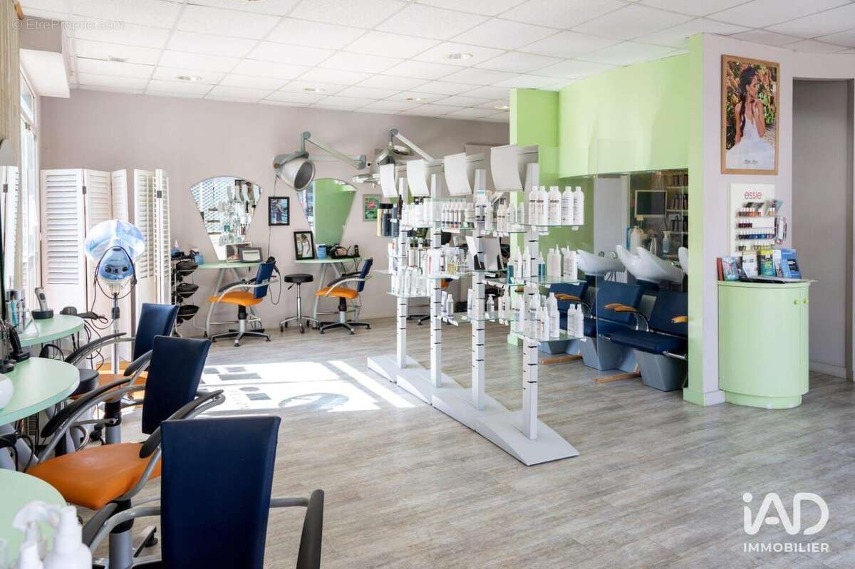 Photo 2 - Commerce à LA CHAPELLE-SUR-ERDRE