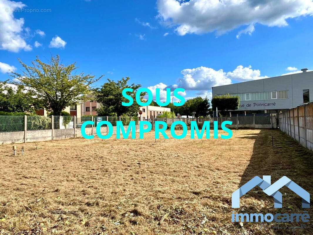 Terrain à PONTCARRE