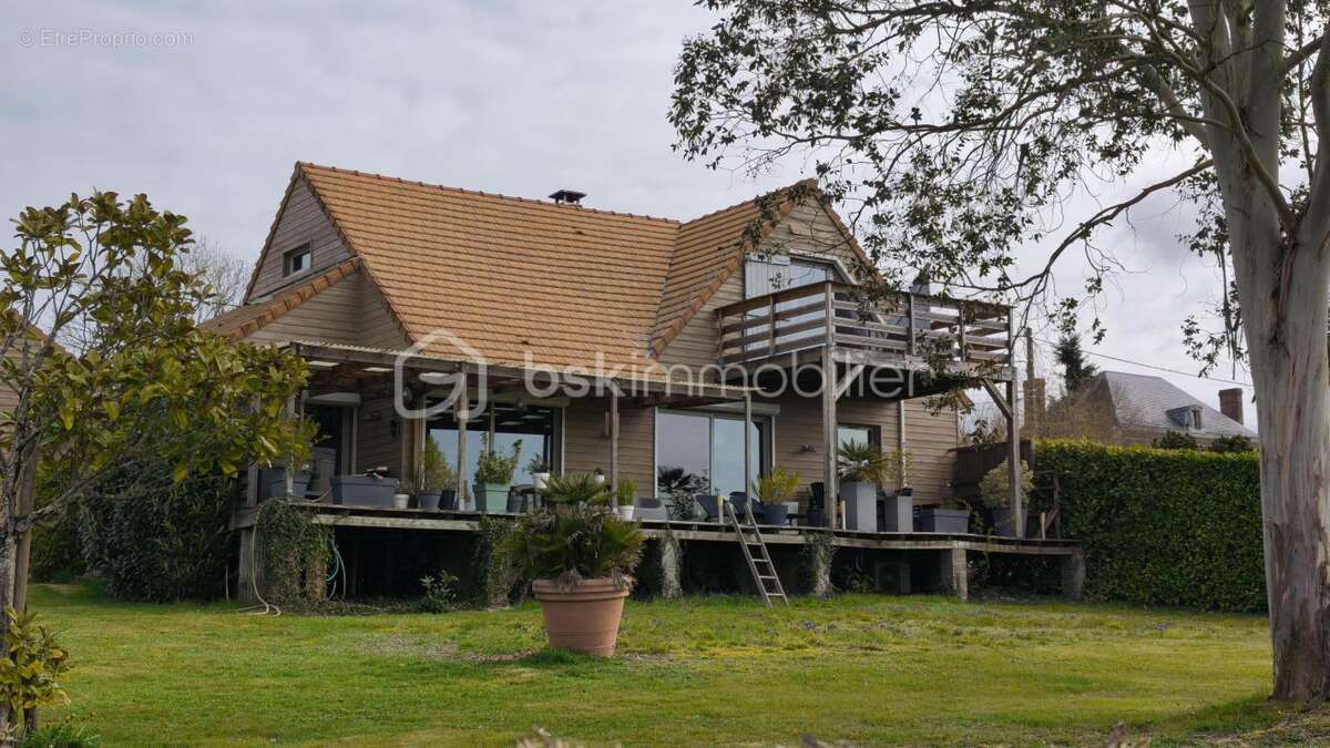 Maison à AUTRY-LE-CHATEL