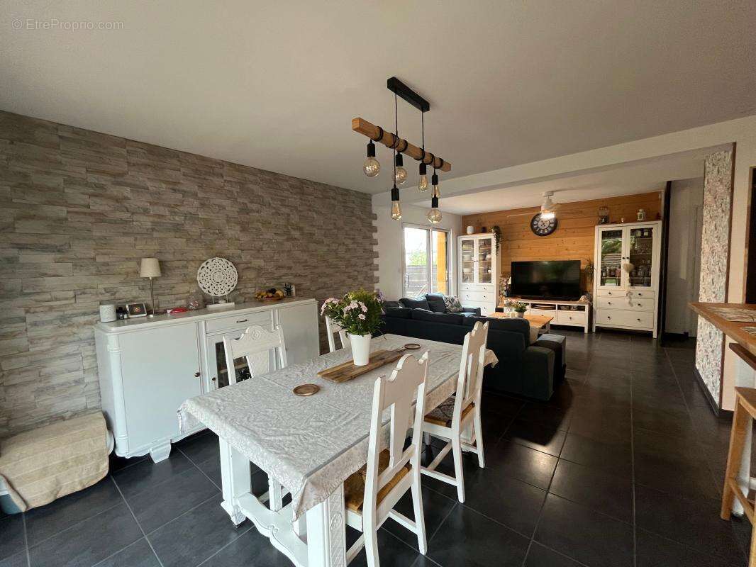 Maison à SAINT-RENAN