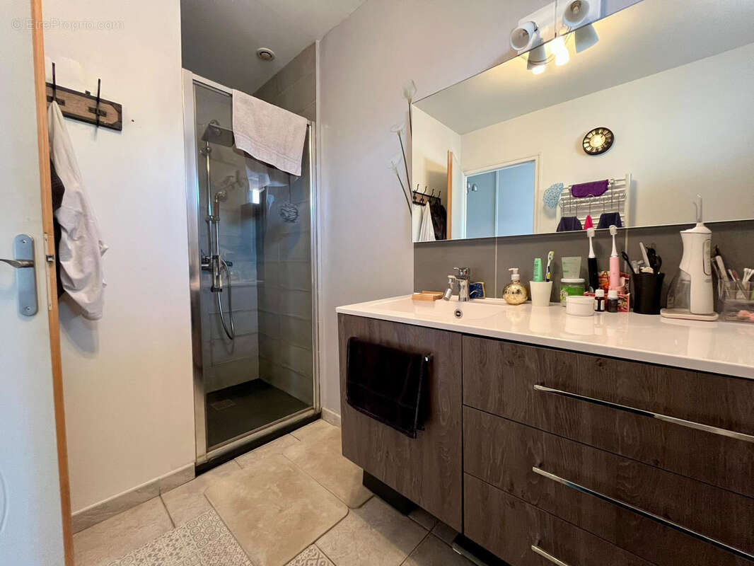 Maison à MONTREUIL-JUIGNE