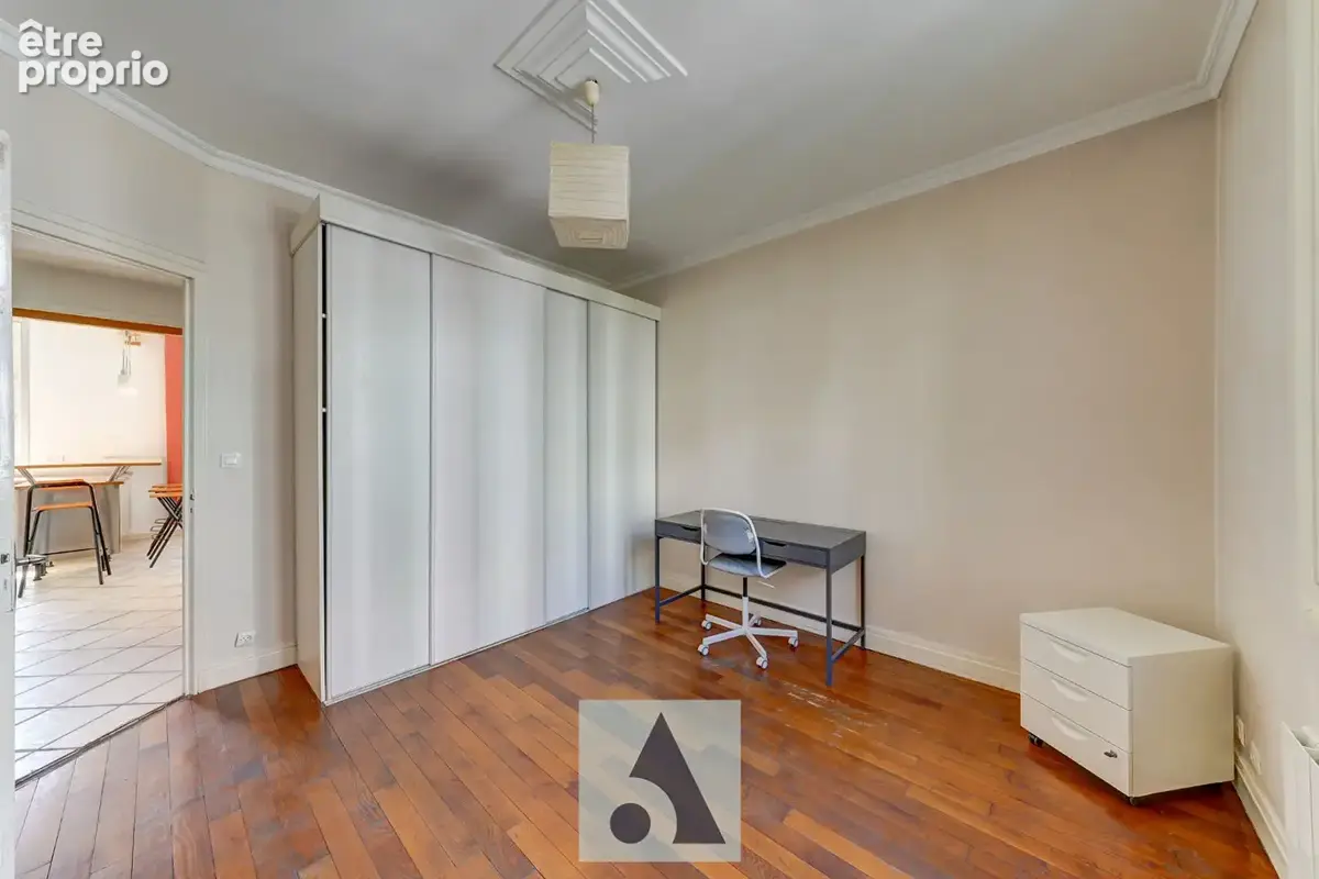 Appartement Lyon 8e - Berthelot-  T3 de 63 m2 - photo 8