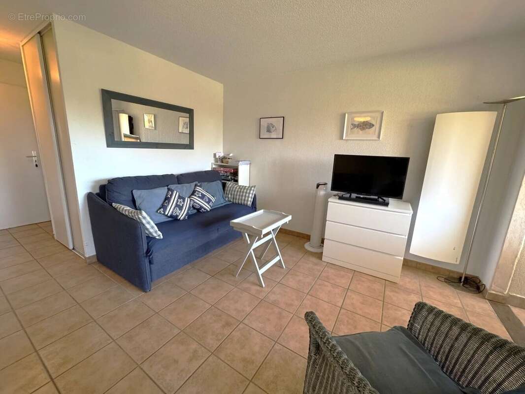 Appartement à LA LONDE-LES-MAURES